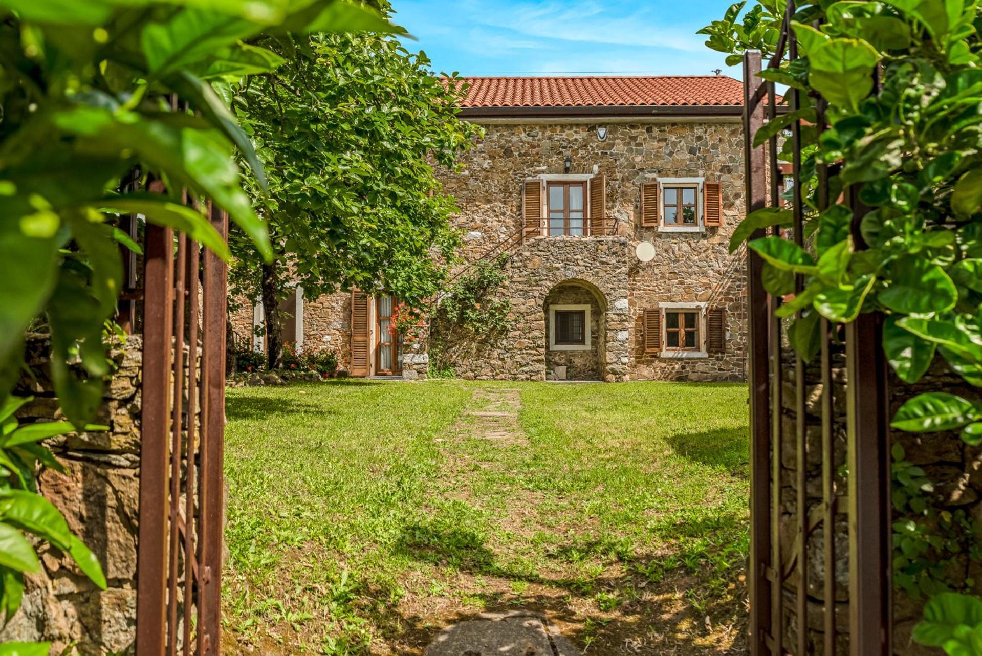 Convento La Perla Villa Carrara Bagian luar foto